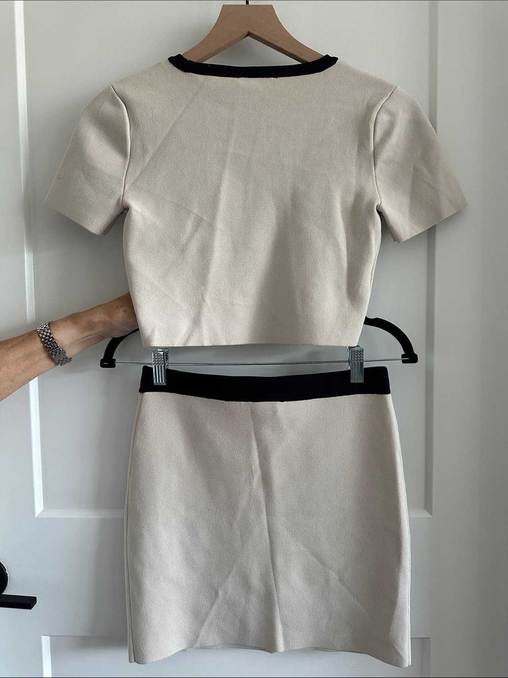 House of Harlow nude matching skirt set - Picture 5 of 6